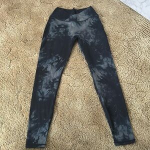 Tie dye alphalete leggings. Has a crossover detail on the front. Size M